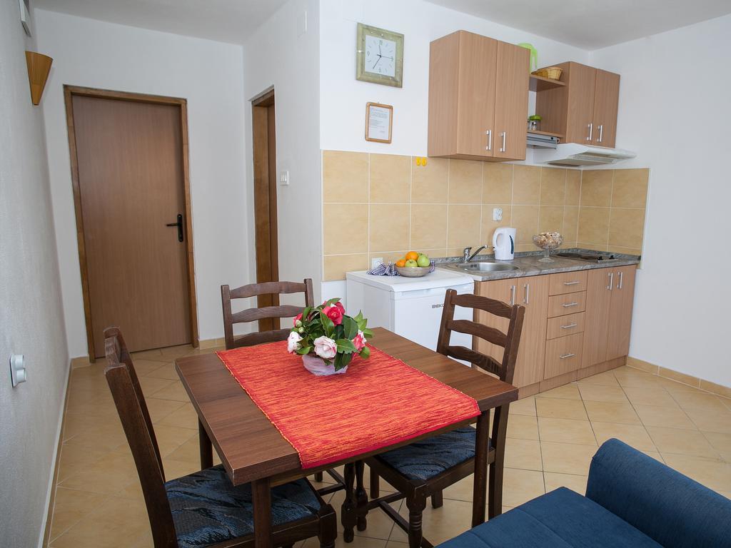 Daria Apartments Kotor Chambre photo